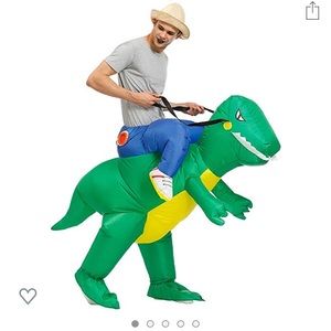 Inflatable costume